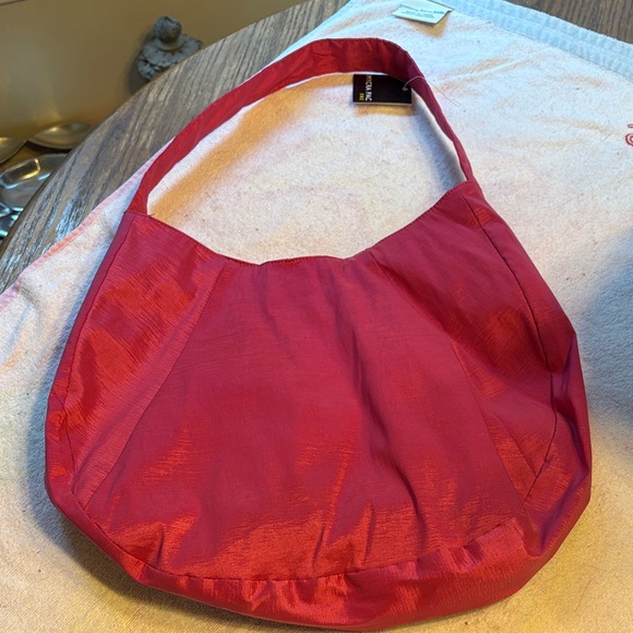 Mycra Pac Poppy Women's Trench with Floral Lining - Picture 11 of 12